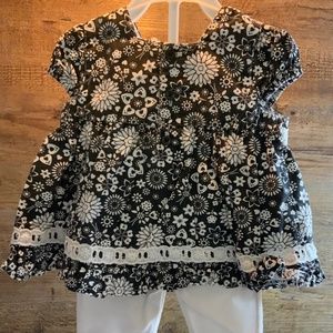 Calvin Klein 2 piece outfit - baby size 6 month